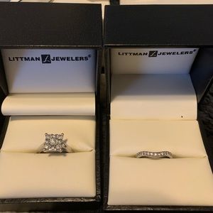 Engagement ring set with band